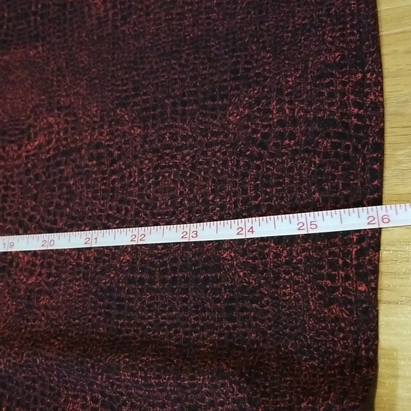 Penningtons red and black pattern tank top 1X - Picture 12 of 12